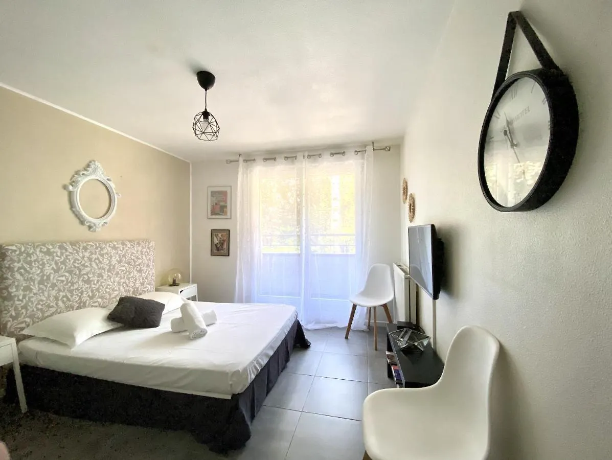 Le Saint Eloi - Studio Avec Parking Toulouse Centre Apartamento
